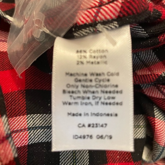 NWOT Talbots Tartan Plaid Cotton sparkle thread P Small, holiday, red, black - Picture 7 of 8